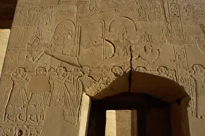 Barge: Sacred solar boat carried by priests. Relief. Ramesseum. Egy