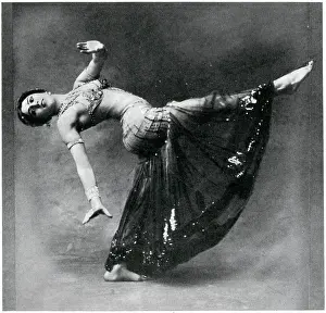 Nov19: Sahary Djeli, dancer