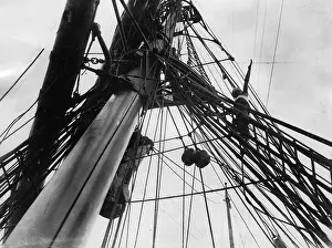 Windjammer: Sail mast of the Magdaline Vinnen