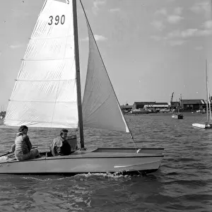 Catamaran: Sailing a catarmaran