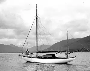 Ketch: Sailing ketch