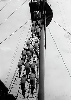 Clambering: Sailors