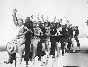 Gals: Sailors and Gals!