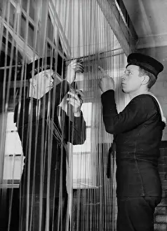 Februar: Sailors of the Royal Navy School of