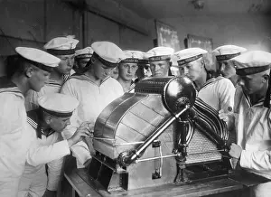 Muerwik: Sailors at the school in Muerwik. 1935