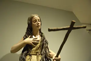 Le N: Saint Mary Magdalene penitent. Polychrome sculpture