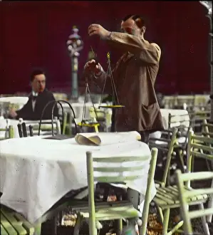 Salami: Salami and cheese seller
