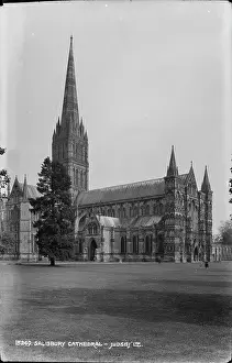 Stonework: Salisbury Cathedral