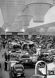 Showroom: Salon de l Auto in Brussels, 1939