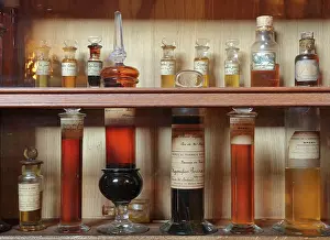 Matiere: Samples, Musee Francois Tillequin, Universite