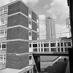 Samuda: Samuda Estate, London