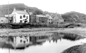 Sandsend: Sandsend, East Row 1925