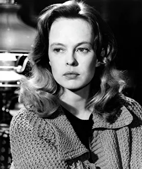 Claridge: Sandy Dennis - actress - celebrity