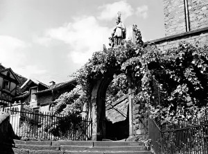 Sankt: Sankt Martin, 1943
