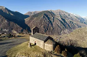 Ribagorca: Sant Quirc de Durro chapel, Durro, Lleida, Catalonia, Spain