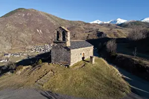 Ribagorca: Sant Quirc de Durro chapel, Durro, Lleida, Catalonia, Spain