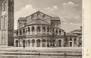 Arezzo: Santa Maria e San Donato, Venice