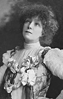Bernhardt: Sarah Bernhardt, 1901