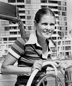 Holcomb: Sarah Holcomb - actress