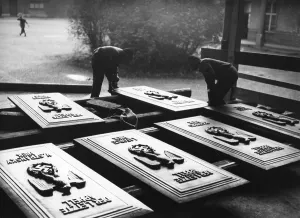 Coffins: The sarcophagi of the National Socialists killed