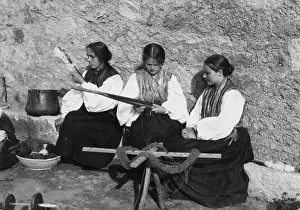 Sardinian: SARDINIAN WOMEN