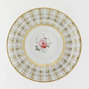 Hilditch: Saucer
