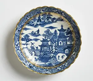Caughley: Saucer