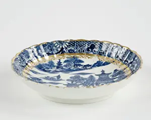 Caughley: Saucer
