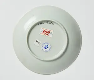 Hand Painted: Saucer, underside