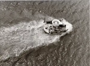 Hovercraft: Saunders-Roe SR-N1 hovercraft, G-12-4