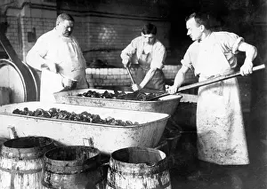 Sausage: Sausage production in Berlin, 1917