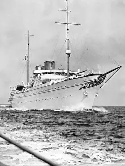 MY Savarona, 1933