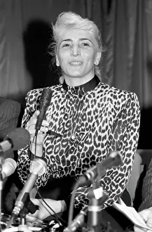 Sazhi: Sazhi Umalatova, 1992