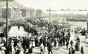 Jun22: Scarborough - Parade along the waterfront