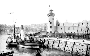 Pierhead: Scarborough, the Pierhead 1890