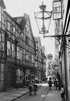 Timbered: Scene in the old town of Hannover, 1938