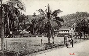 Kandy: Scene with rickshaw, Kandy, Ceylon (Sri Lanka)