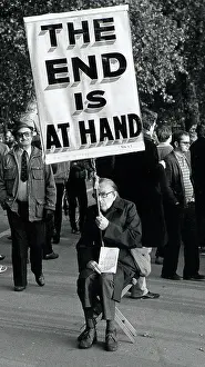 Nigh: Scene at Speakers Corner, Hyde Park, London
