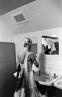 Washroom: Behind the scenes - Ballroom dancer in washroom