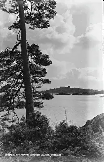 Calm: Scenic View of Garnish Island