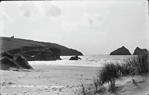 Newquay: Scenic View of Holywell Bay