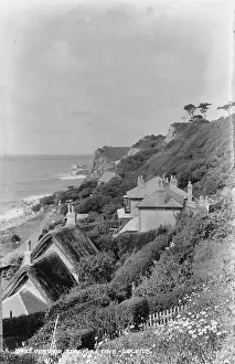Ventnor: Scenic View of Steep Hill Cove