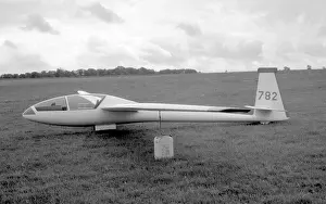 Cirrus: Schempp-Hirth Open Cirrus 782