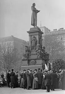 Schiller: Schiller Memorial in Vienna, 1909