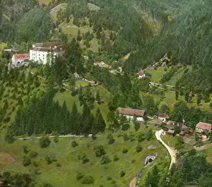 Overlooks: Schloss Frondsberg