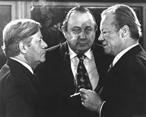 Prominenz: Schmidt, Genscher and Brandt