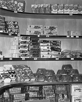 Schmidts: SCHMIDT'S SHOP 1970S
