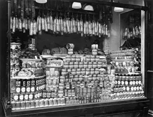 Schmidts: SCHMIDT'S SHOP WINDOW