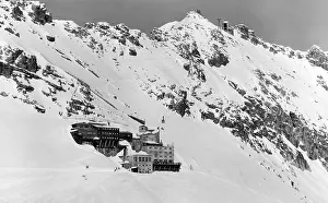 Haus: Schneefernerhaus on the Zugspitze, around 1935