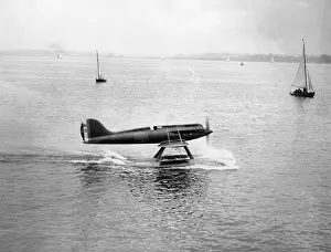 Gloster: The Schneider Trophy 1929 - Calshot Spit, England